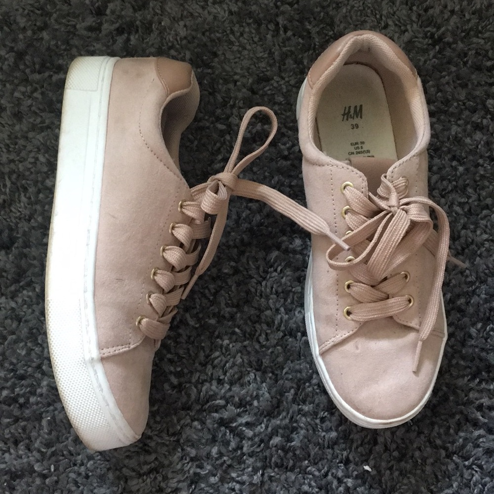 H&M low top sneakers